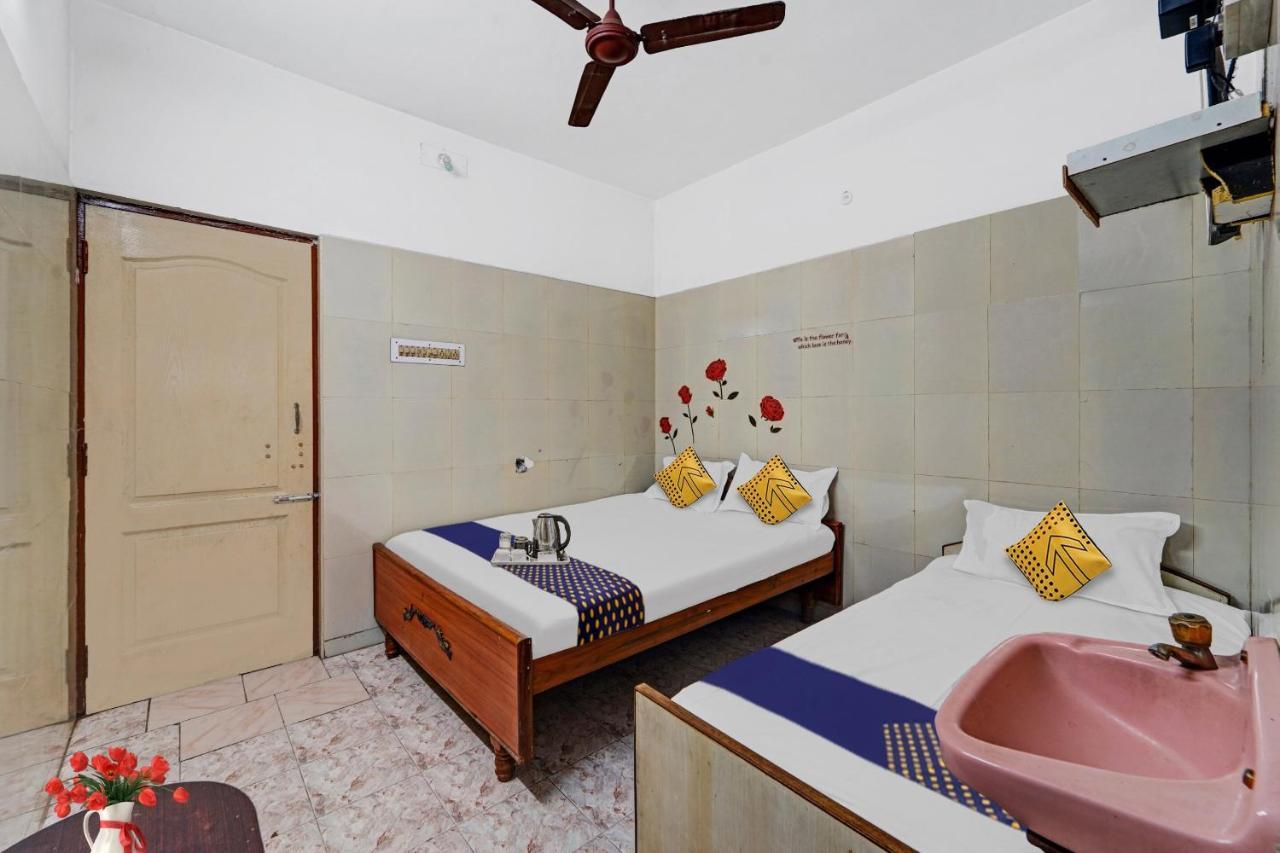 Spot On New Golden Star Guest House Near Thirumangalam Metro Station Čennai Exteriér fotografie