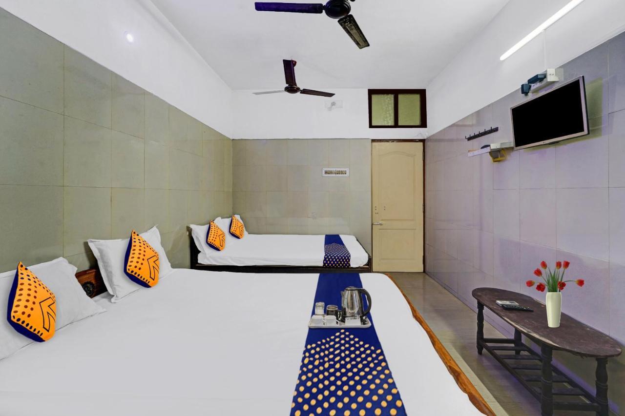 Spot On New Golden Star Guest House Near Thirumangalam Metro Station Čennai Exteriér fotografie